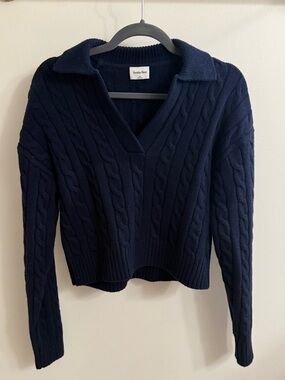 Aritzia Sunday Best Navy Cable-Knit V-Neck Sweater with Polo Collar
